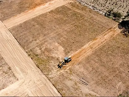  Maquinaria para construcción 